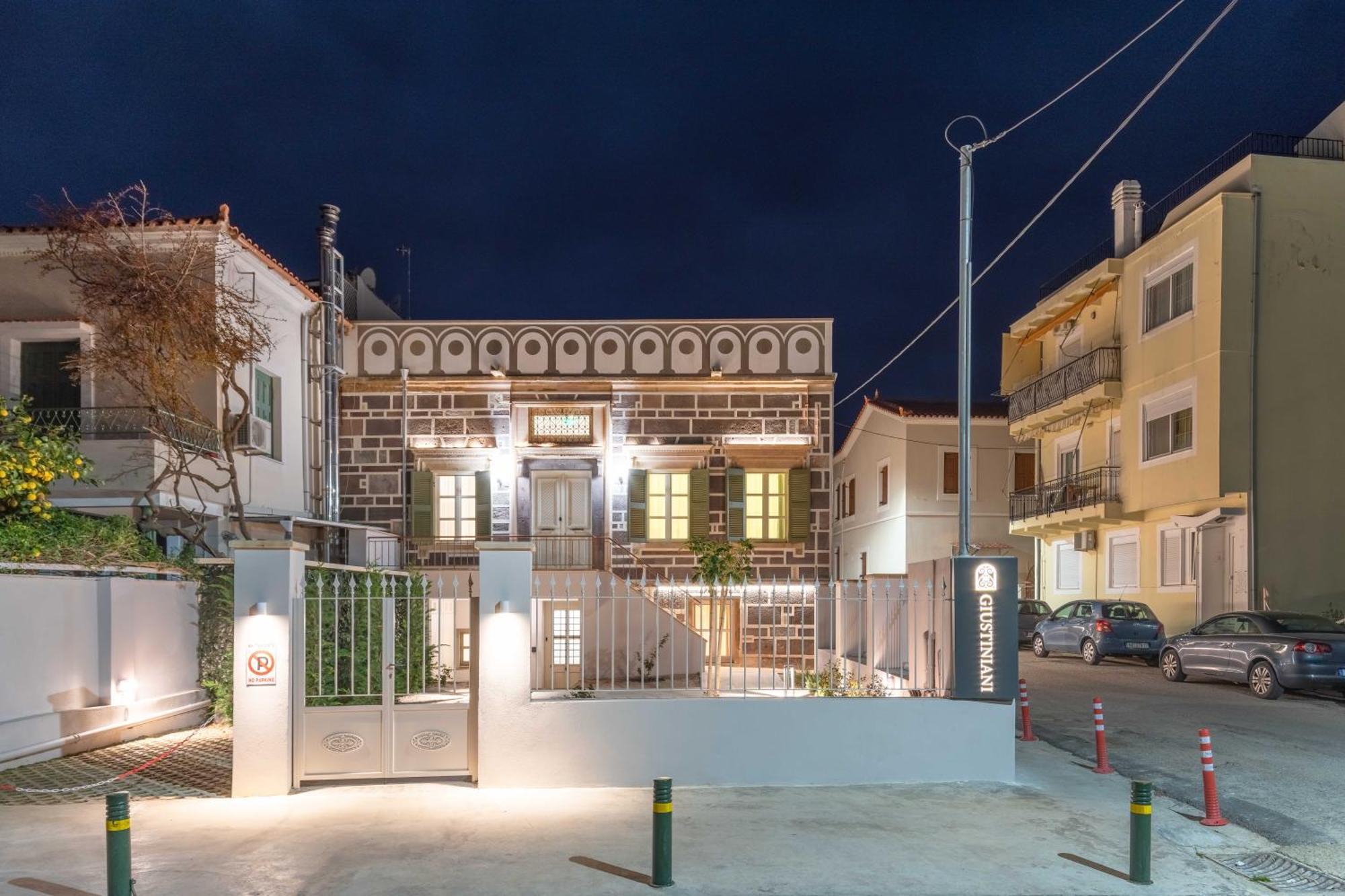 Giustiniani Apartments Chios Town Exterior photo
